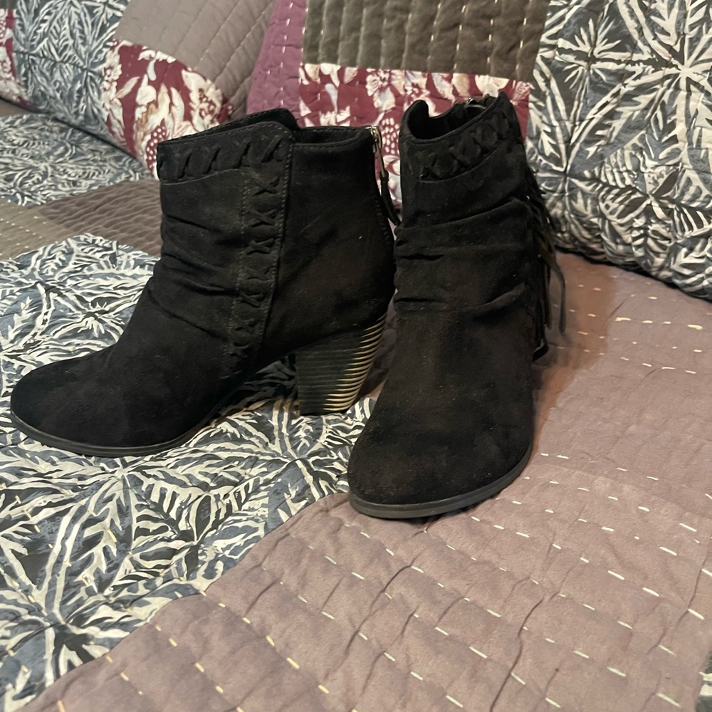 Not Rated size 8